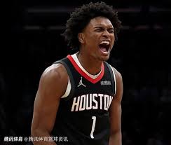 相比之下 相比之下